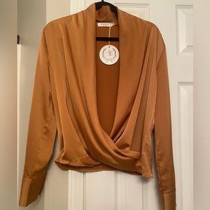 ASOS - NEVER WORN NWT, silky long sleeve, size L